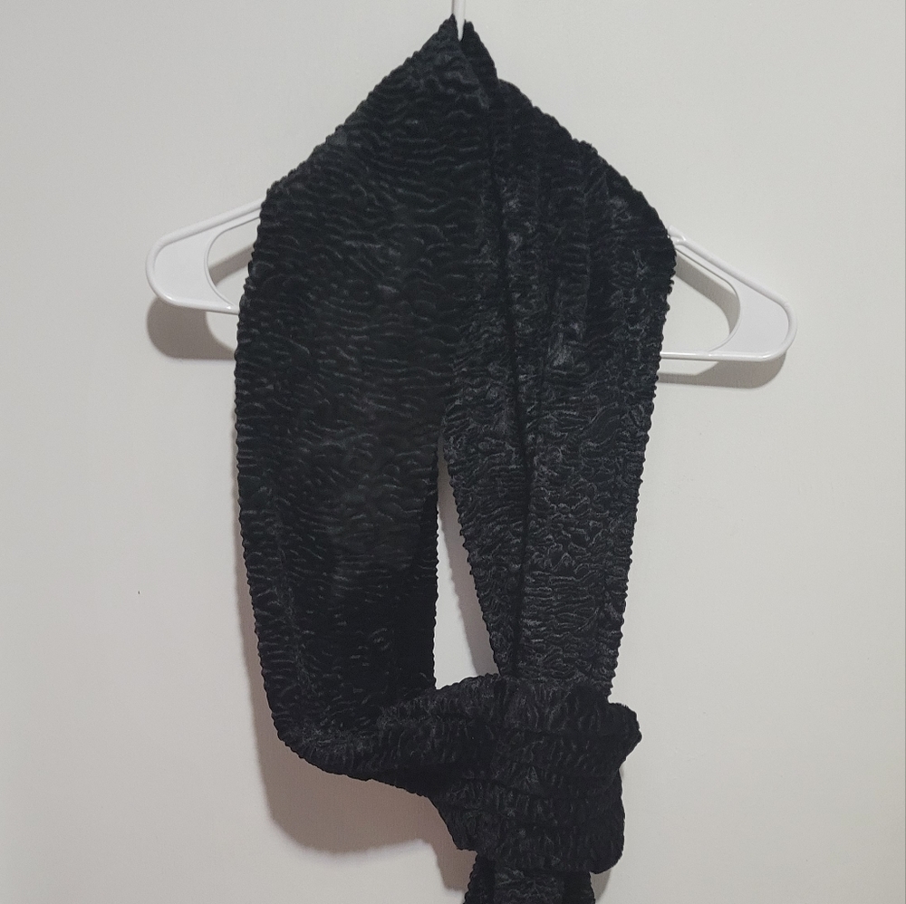 White house black market scarf